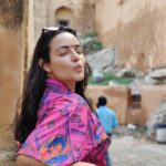 Aanchal Munjal Instagram - Being all Gulabi in this Gulabi Nagri 💞 PS : Spot the cutesttttt monkey in this world in the last photo 🫶🏻🤪 #PhotoDump #Day1 #Jaipur #LoveThisCity 🥹 📸 @saurabh.singhaal 👀