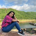 Aanchal Munjal Instagram - Being all Gulabi in this Gulabi Nagri 💞 PS : Spot the cutesttttt monkey in this world in the last photo 🫶🏻🤪 #PhotoDump #Day1 #Jaipur #LoveThisCity 🥹 📸 @saurabh.singhaal 👀