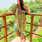 Aanchal Munjal Instagram - On a muchhhh needed getaway with the Fam ! 🧚🏻‍♀️ @theanunarang @magicnarang @foresthillstala Forest Hills at Tala