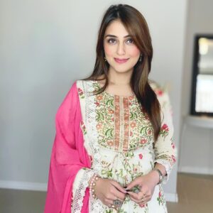 Aarti Chhabria Instagram - Eid Mubarak ✨🙏✨ ❤️ 
.
.
.
.
#eid #eidmubarak #aartichabria