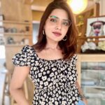 Aathmika Instagram - Just like that got to capture few pics and moments after a productive discussion… ✨
