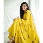 Aditi Shankar Instagram - Mellow in yellow🌼