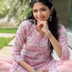 Aditi Shankar Instagram - Try to be a rainbow in someone’s sky 🌈. Photographed by : @kiransaphotography Hair&Makeup : @styledbyvedya