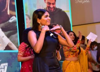 Aditi Shankar Instagram - A little something from last evening 😅 Thankyou for dolling me up🥰 love your work: @vishalcharanmakeuphair