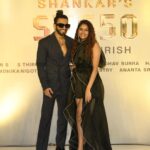 Aditi Shankar Instagram - So glad to have met this powerhouse💥 the personification of energy and positivity⭐️💯 @ranveersingh #rc15 #ranveersingh #powerhouse