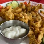 Ahana Kumar Instagram - Varkala-ing with Golden Fried Calamari , Lime Soda ( only sweet ) and the gang