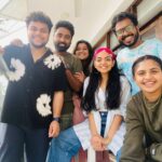 Ahana Kumar Instagram – Varkala-ing with Golden Fried Calamari , Lime Soda ( only sweet ) and the gang