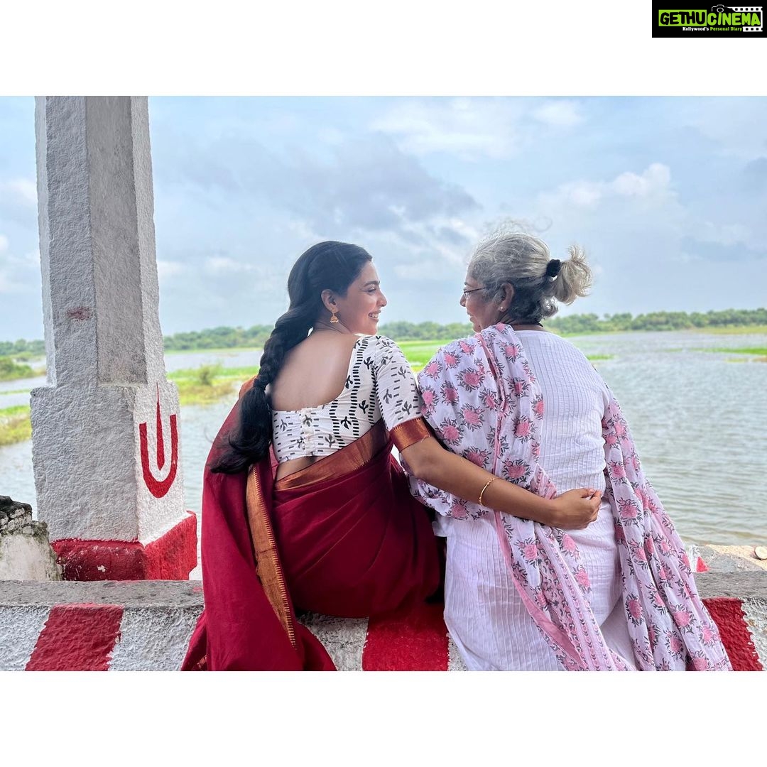 Aishwarya Lekshmi Instagram - അമ്മ .