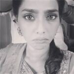 Aishwarya Lekshmi Instagram – Its that pic which speaks volumes 🙄 #shootathre