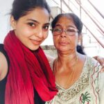 Aishwarya Lekshmi Instagram – My Pretty Woman😍😍😍😍🌹🌹#mummylove