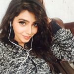 Aishwarya Lekshmi Instagram – #ilooktooofakepretty #pinkfloydmaniac Courtyard Marriot , Chennai, India