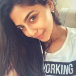 Aishwarya Lekshmi Instagram – Working 🎤🎤🎤#chennaiblues #stuckintrafficselfie