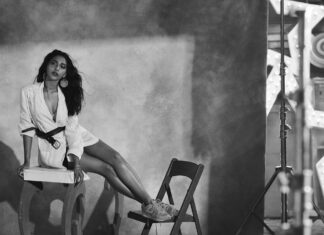 Aishwarya Lekshmi Instagram - Grey scale 🌚 @kapil_ganesh . @ralphdaniels08 . @umabhimsingh