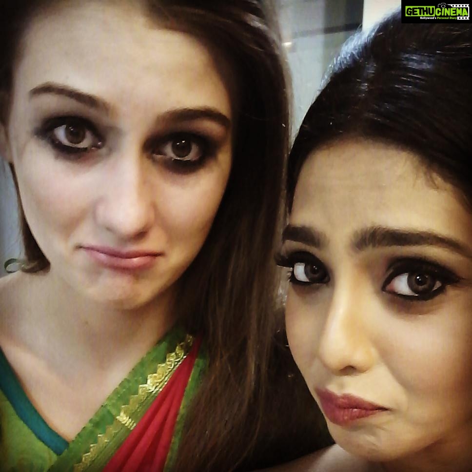 Aishwarya Lekshmi Instagram - Missing this gal Crazyy crazyy moments all day :/ :D amazzingessst... :* :* :* @rasita_stan #models #indianmodel #lithuanian #indian #jewelleryshoot #mumbai