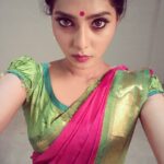 Aishwarya Lekshmi Instagram - #smizeliketyty #smize #tyrabeauty #indianmodel #notaLAlocal