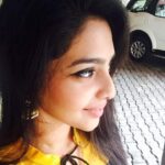 Aishwarya Lekshmi Instagram - Yellow fellow! #haldifunction #mehendi #friendsmarrige