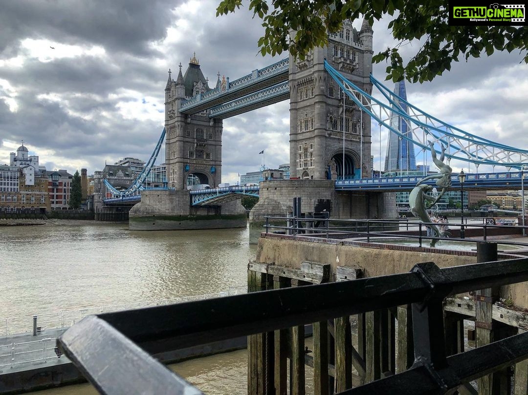 Aishwarya Lekshmi Instagram - London Bridge