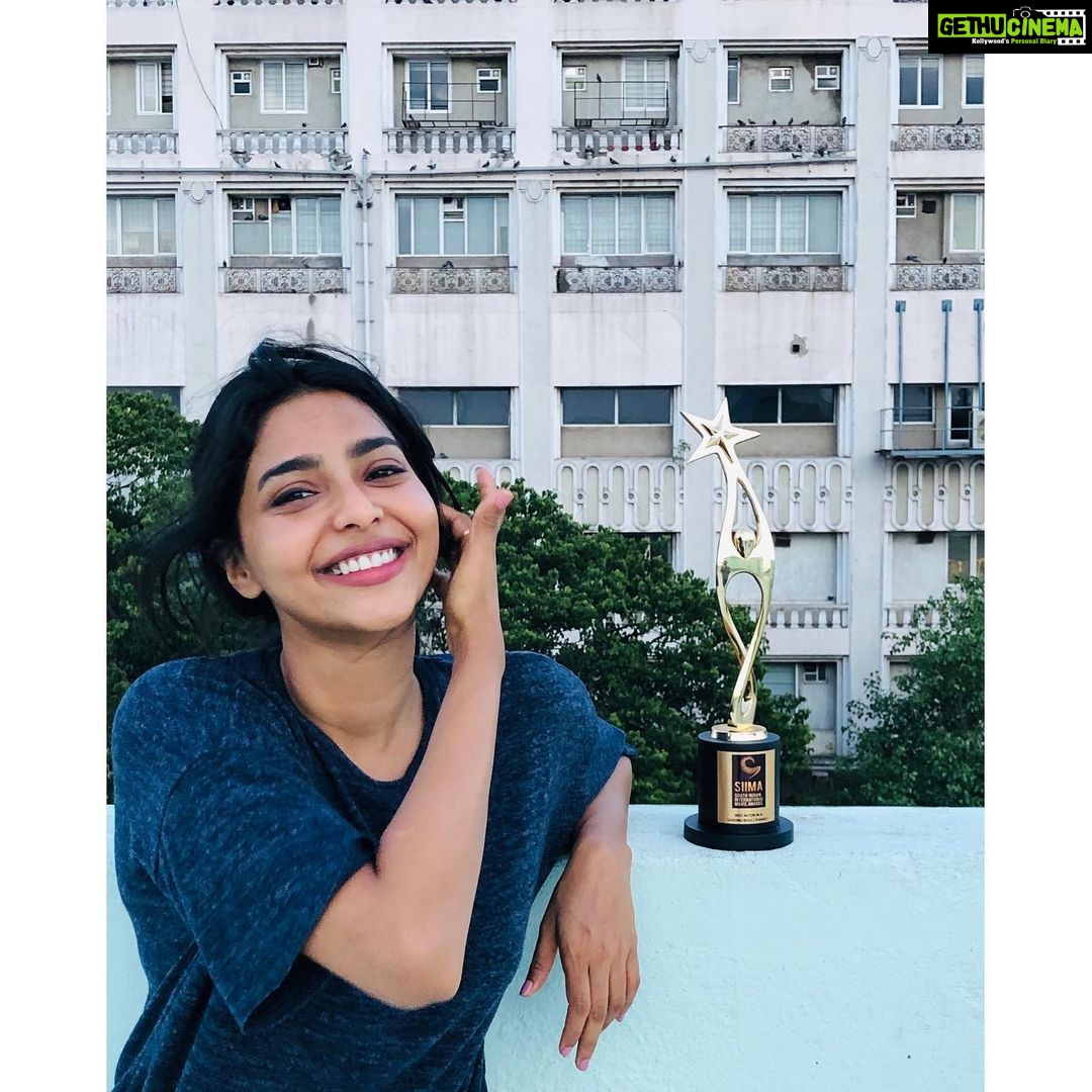 Aishwarya Lekshmi Instagram - Thankyou so much #Siima. #varathan