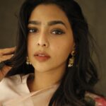 Aishwarya Lekshmi Instagram - Full size: Almost Mid : and Jet Lag.. @picchika X @kirikiri.in X @_leonbritto PS : There is no conversation 3 #thereisnobgmaswell
