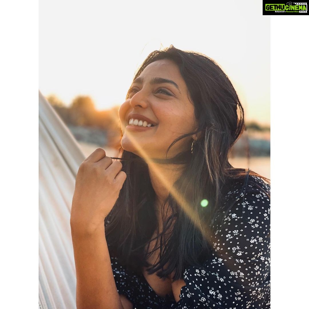 Aishwarya Lekshmi - 372.1K Likes - Most Liked Instagram Photos