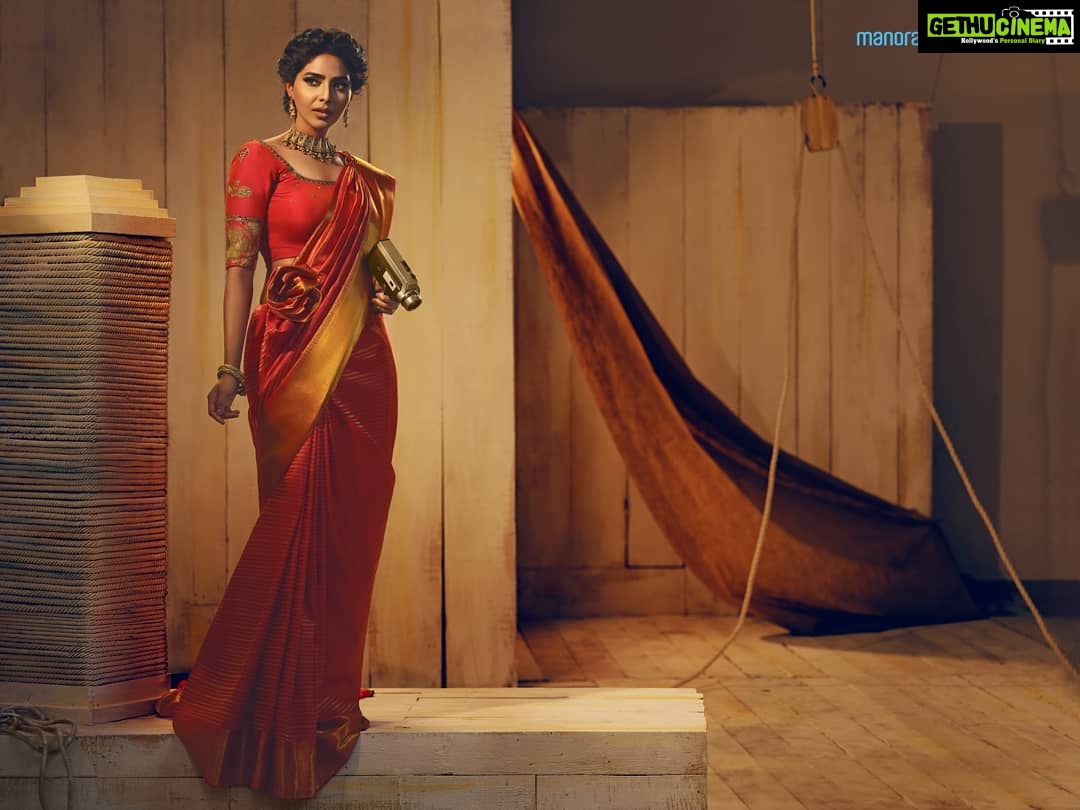 Aishwarya Lekshmi Instagram - Happy to be part of Malayala Manorama Calendar 2019 You can download the app on www.manoramaonline.com/calendar Concept and Direction: Fashion Monger Productions Clicked by : Tijo John Photography Fashion Stylist: Amrutha C R MUAH: Jisha Retouch: Jemini Ghosh Mobile App : Amin Seethy Project Developer : Rocky Martin Tom Project Head : Santhosh George Jacob