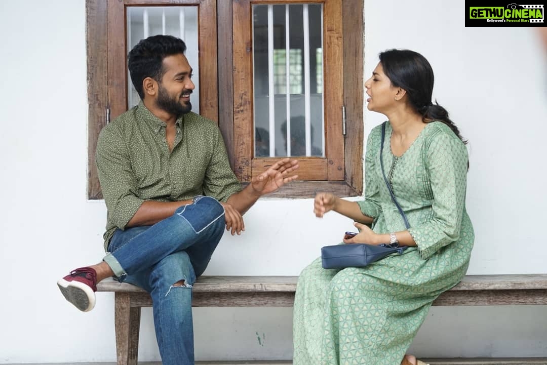Aishwarya Lekshmi Instagram - Shoot days !! #vijaysuperumpournamiyum