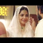 Aishwarya Lekshmi Instagram - എപ്പോഴെങ്കിലും നിങ്ങളുടെ പ്രണയം പറയാതെ മറച്ചു വെച്ചിട്ടുണ്ടെങ്കിലോ... അല്ലെങ്കിൽ ഒരുപാട്‌ കാലം ഒരാളെ പ്രണയിച്ചിട്ടും പറഞ്ഞില്ലെങ്കിലോ ഈ ഗാനവും ഇതിലെ ദൃശ്യങ്ങളും നിങ്ങൾക്കിഷ്ടമാകും. തീർച്ച.. അത്തരം ഒരുപാട്‌ നിമിഷങ്ങൾ ഈ ചിത്രത്തിലുണ്ട്‌. തീർച്ചയായും ഈ സിനിമ മിസ്സ്‌ ചെയ്യാതെ തിയേറ്ററിൽ തന്നെ പോയി കാണുക. ഈ ഗാനത്തിന്റെ ലിങ്ക്‌ എന്റെ ബയോയിലും സ്റ്റോറിയിലും ഉണ്ട്‌. ************ ******* Eenthola song from Argentina fans Katoorkadavu is out! Watch this song... If you ever have held back from telling the truth to someone ,whom you loved with all your heart, if you ever acted like your heart doesnt care when it actually did, then ,this song is for you. Argentina fans Katoorkadavu running successfully in theatres near you, inspite of all the degradation. 😊 Watch with your families if you haven't already :)