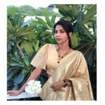Aishwarya Lekshmi Instagram – Women’s Day Special

Saree : @maria.tiya.maria 
Jewellery : @m.o.dsignature