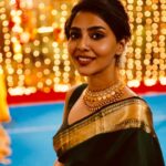 Aishwarya Lekshmi Instagram - For everyone who has been asking me , the jewellery is from @m.o.dsignature :) 💫 📸 : @shafishakkeer @sarun_mathew PS : Saree is own collection :)