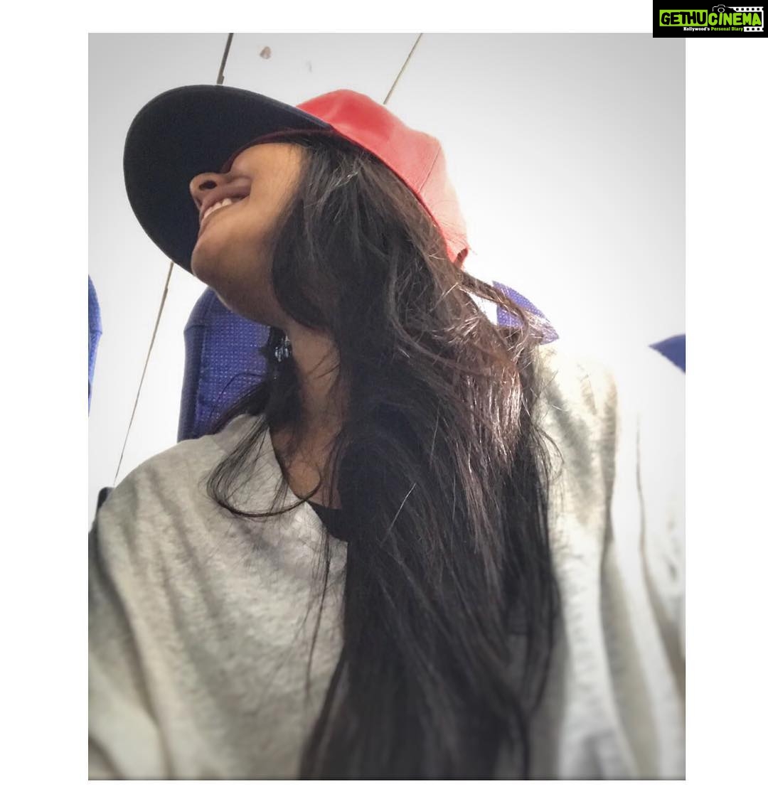 Aishwarya Lekshmi Instagram - Those Long hair days ! Sigh 💁🏽♀️ #tb