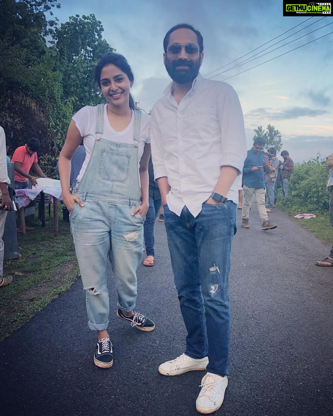 Aishwarya Lekshmi Instagram - Varathan from tomorrow !!!!!! Heartfelt prayers for our amazing team and fingers crossed :) Do watch in theatres and let me know how well you liked it !💕