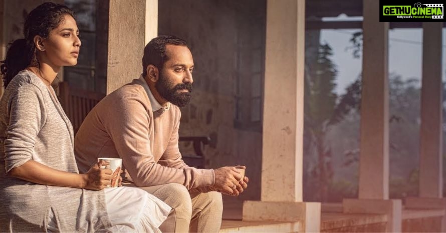Aishwarya Lekshmi Instagram - Abin and Priya 💕💕 #varathan #anamalneeradfilm #onamrelease2018