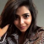 Aishwarya Lekshmi Instagram - Here’s some eye cuddles 👁🤼‍♀️