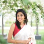 Aishwarya Lekshmi Instagram – Shot by : @mobinkurien 
Makeup : @prakatwork