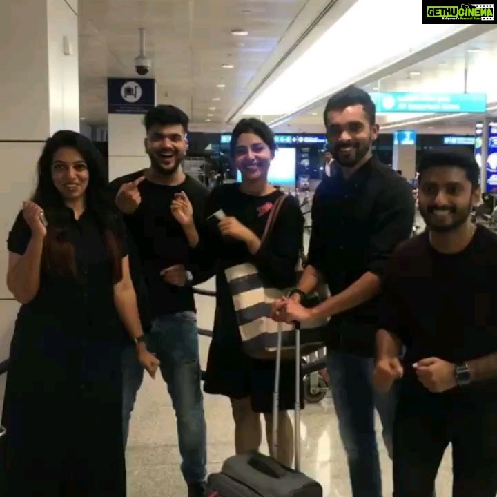 Aishwarya Lekshmi Instagram - Darlingessttt!!! #missingsalready