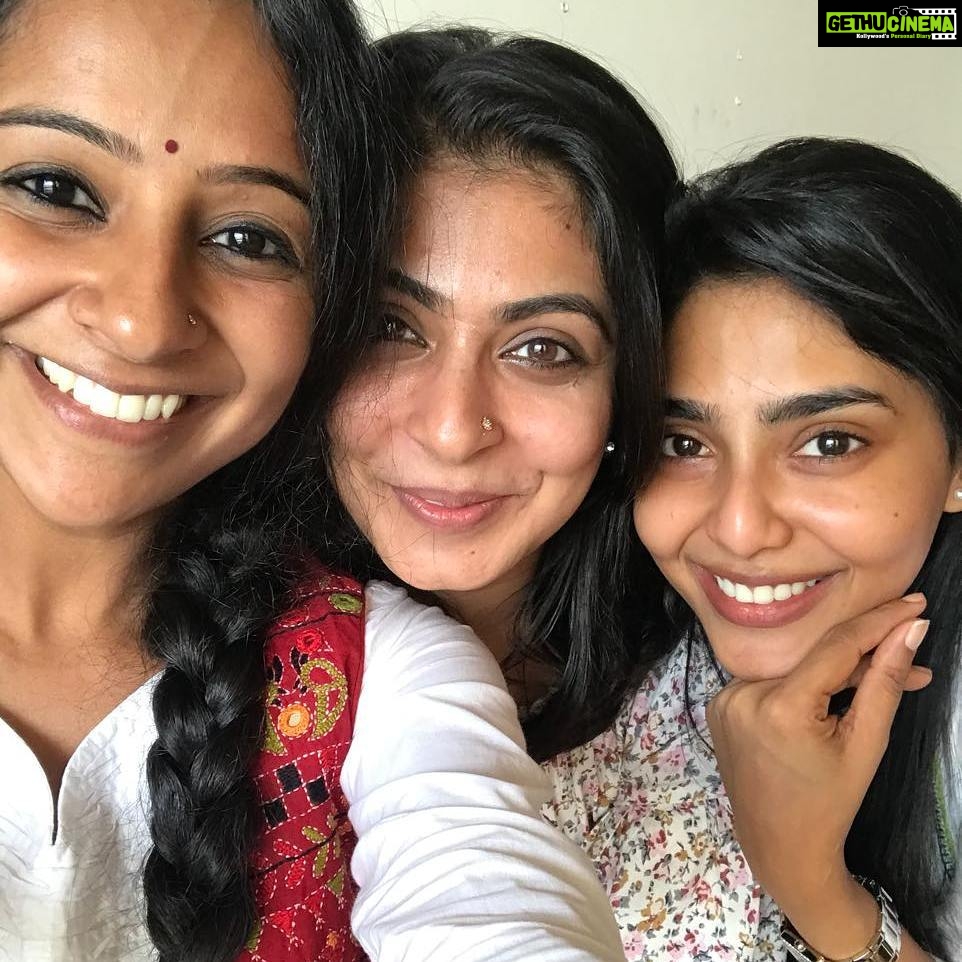 Aishwarya Lekshmi Instagram - My takehomesπ§π§ Bawra girl and Sameera πππ Watch #Mayaanadhi in theatres near you .....Much love ππ