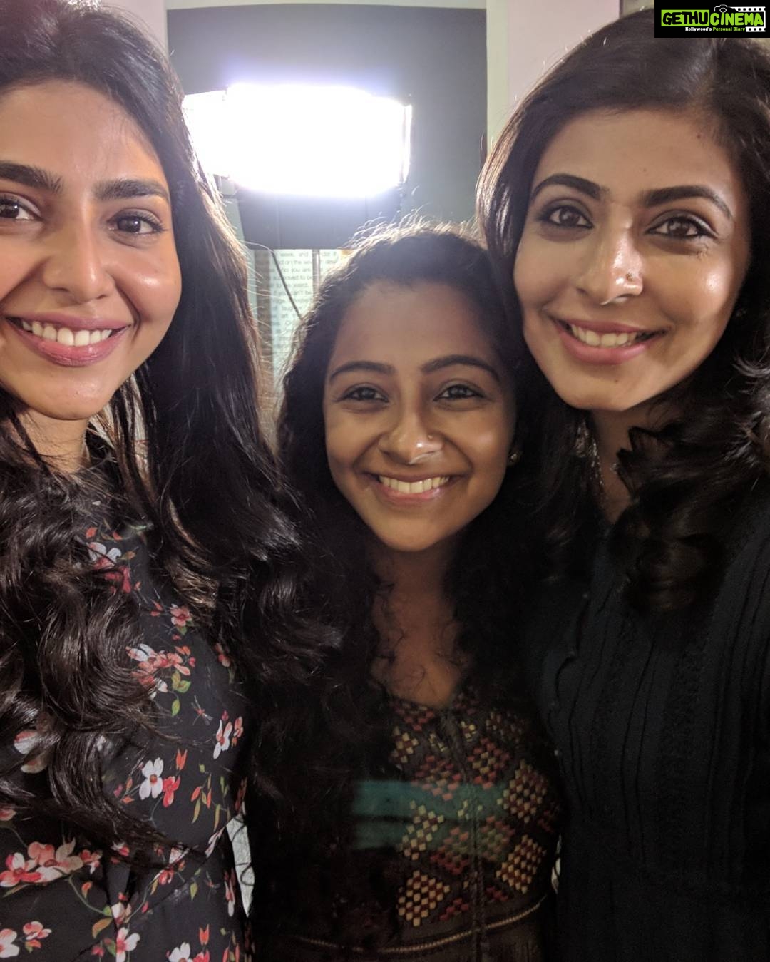 Aishwarya Lekshmi Instagram - OOTD 1 DRESS : COVERSTORY | LULUMALL STYLING : @stephy_zaviour MUA : @seemaharidas #mayaanadhipromotions