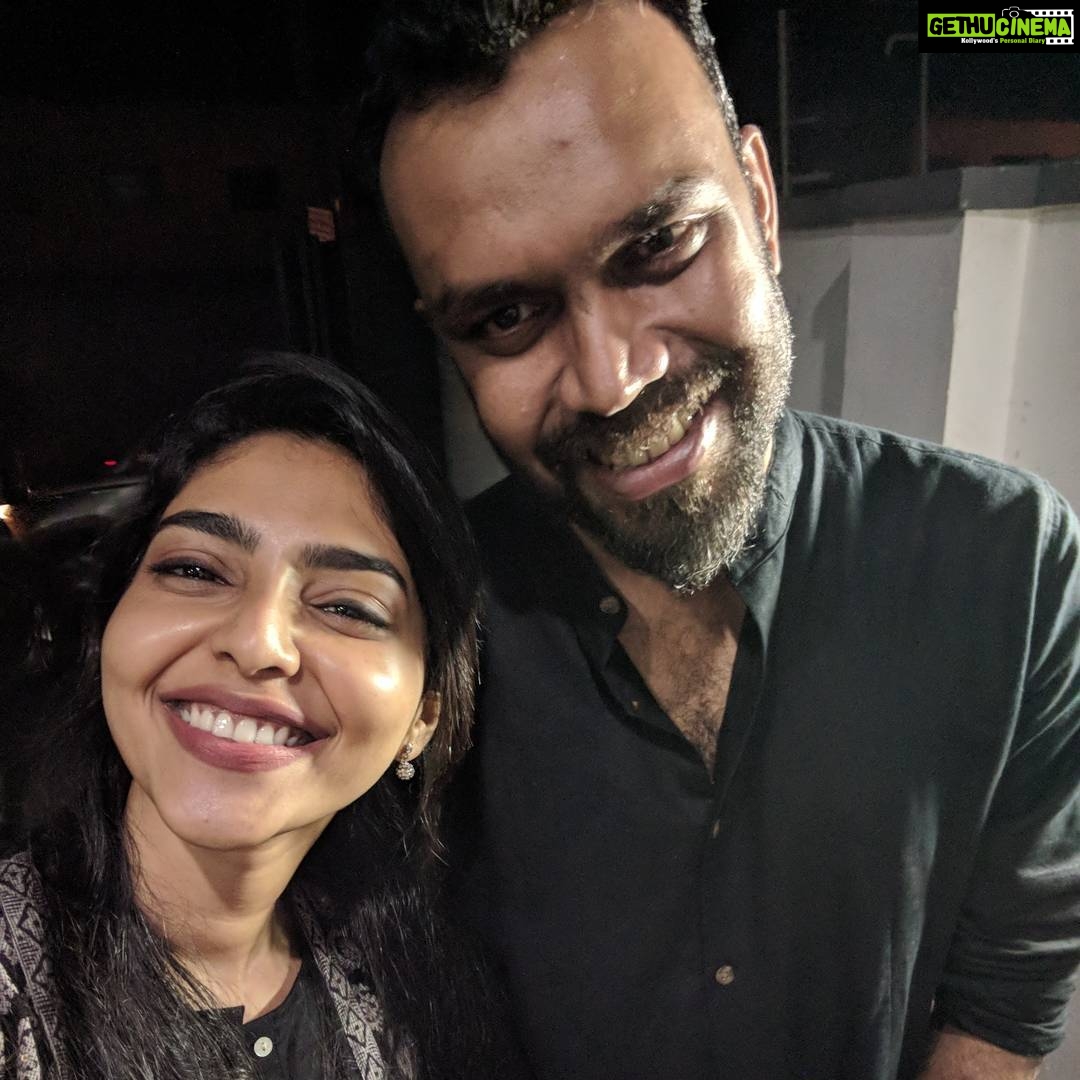 Aishwarya Lekshmi Instagram - Mayanadhi Peeps! Some are missing in the pics though 🙏