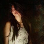 Aishwarya Lekshmi Instagram - Live Wild.Flower Child. Photography: @flying_asplif_ #swipeleft