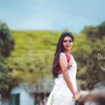 Aishwarya Lekshmi Instagram - Happy Onam Again!!! #onam2017 #favouritestsaree ❤❤ #favoritepicture