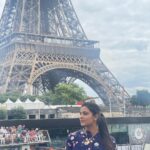 Aishwarya Rajesh Instagram - Day 2 in paris ❤️ #paris #parisfrance #pariscity Travel partner @gtholidays.in