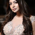 Akanksha Puri Instagram - Eyes sparkle as soul sings 💕 . . #beingme #akankshapuri #❤️