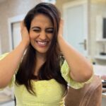 Aksha Pardasany Instagram – Dekho Maa 
Main actor bann gayi ❤️

#everydaygrateful #actor #setlife