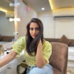 Aksha Pardasany Instagram – Day 10 ❤️

Make up @yogesh.patil1102 
Hair @ayushkarw 
Assisted by my favourite @rajan_celebrityasstboy_