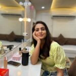 Aksha Pardasany Instagram – Day 10 ❤️

Make up @yogesh.patil1102 
Hair @ayushkarw 
Assisted by my favourite @rajan_celebrityasstboy_
