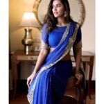 Akshara Gowda Instagram - She smells of lavender and rain …… - @siddharth_vox 🦋💙 Styled by @officialanahita Makeup and hair: @naazbridalmakeovers Pics: @thescienceofphoto #aksharagowda #stylishtamilachi #aksharagowdabikki #stylishtamizhachi #dreamy #style #thewarrior #thewarriorr #warrior #rapo #blue