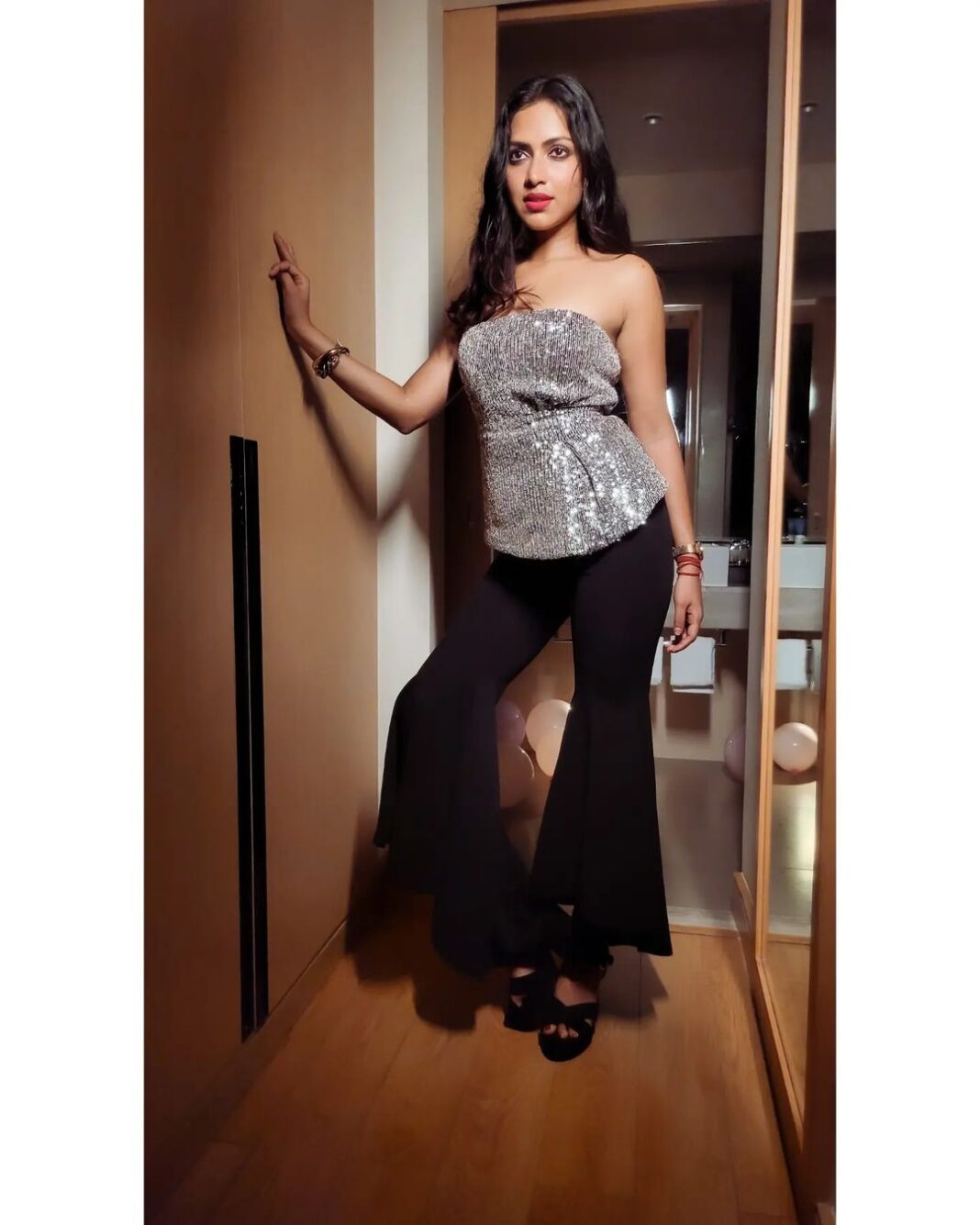 Amala Paul Instagram - That time when I got all decked up to celebrate my bffff @rachel_maaney's bridal shower. 👼💖🍸 It really is a throwback in the truest sense as her little baby Reign is already almost a month old. #IAmALazySuzy 🤭 A super fun Reel coming up next. 🫶 #celebration #bridalshower #bff #girlschilling #ootd #glamup #dressingup #fashion