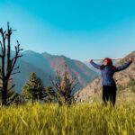 Amala Paul Instagram - Beauty at its best. Simply in awe. #himalayas #Thirthanvalley #Rakhunditrek #trekking #love #grateful #abundance #mamanature #nature #thehills #mountain #moonchildmusings #soultales #vacay #vacaydiaries #vacation