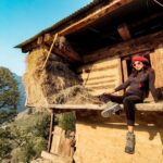 Amala Paul Instagram - A journey to the edge of the earth! #himalayas #Thirthanvalley #Rakhunditrek #trekking #vacay #vacaydiaries #vacation #onewithnature #inmyzone #foundmycalm