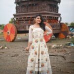 Ammu Abhirami Instagram - 🌼🌼🌼 Styling: @shriya_sriram Outfit: @shrees_ethnic_wear Photography team: @sat_narain @the.portrait.culture @__studio_j_ @praveenbabu96